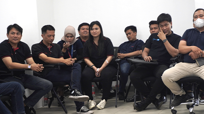 KANDIDAT TENAGA KERJA PROFESIONAL SIAP KERJA